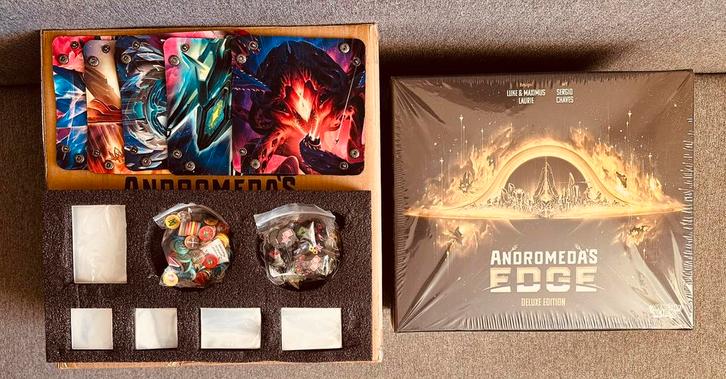 Andromeda’s Edge ALL IN! (Deluxe Kickstarter Edition/Engels), Hobby en Vrije tijd, Gezelschapsspellen | Bordspellen, Nieuw, Een of twee spelers