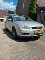 Ford Focus 1.6 74KW 5D AUT 2007 Grijs, 1596 cc, 4 cilinders, 100 pk, Particulier