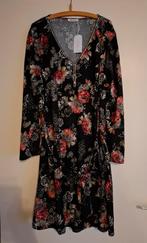 Nieuwe prachtige zachte warme jurk (Paprika). Maat 3XL (48), Zwart, Maat 46/48 (XL) of groter, Nieuw, Ophalen of Verzenden