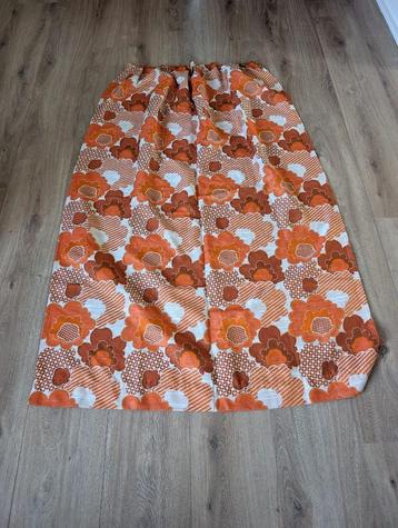 Vintage gordijn – 112x167 cm – grote oranje bloemen beschikbaar voor biedingen