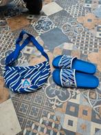 Aldi slippers en tasje., Kleding | Heren, Blauw, Nieuw, Aldi, Ophalen