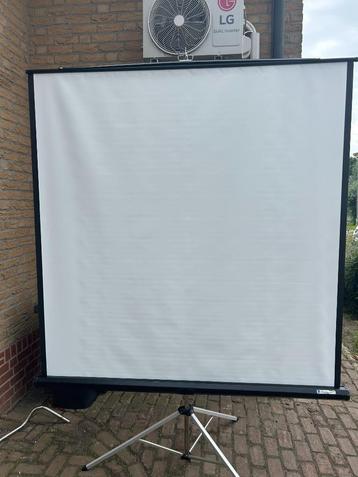 projectie scherm ( projecta ) 170x170 zgan beschikbaar voor biedingen