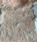 Vintage Rose Kant - 1.60m x 0.14m, Gebruikt, Ophalen of Verzenden, Roze, Kant