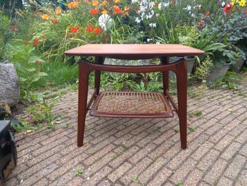 Retro,  ella kleine salontafel,  louis van teeffelen  beschikbaar voor biedingen