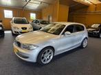 BMW 1-serie 118i Executive, 1-Serie, 65 €/maand, Zwart, Handgeschakeld