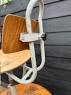 stoel vintage industrieel, Huis en Inrichting, Stoelen, Gebruikt, Ophalen of Verzenden, Vintage industrieel, Eén