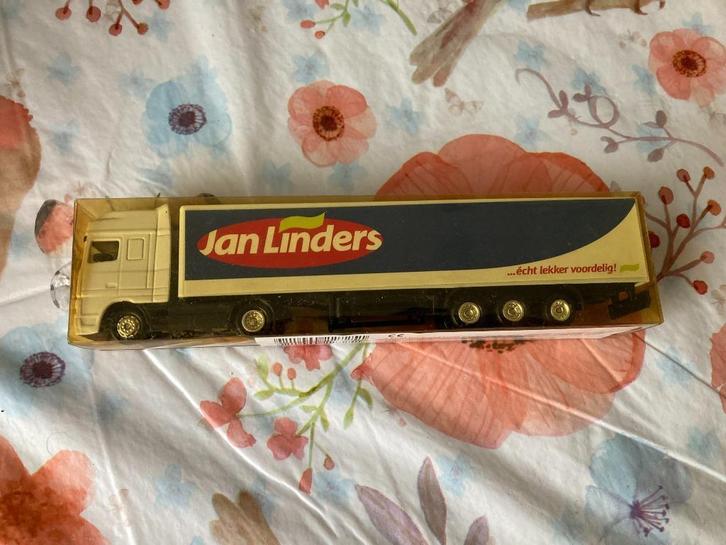 Model vrachtauto Jan Linders ( Nieuw in doosje ), Hobby en Vrije tijd, Modelauto's | 1:87, Nieuw, Bus of Vrachtwagen, Overige merken