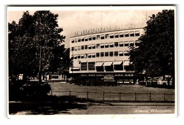 Arnhem, Willemsplein. Militair Verzonden beschikbaar voor biedingen