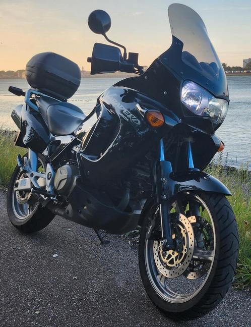 Honda Varadero XL 1000 V, Motoren, Motoren | Honda, Particulier, Toermotor, meer dan 35 kW, 2 cilinders, Motorrijbewijs A, Ophalen