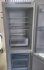 Bosch witte koel-vriescombinatie in zeer goede staat, Ophalen, 200 liter of meer, Met aparte vriezer, 160 cm of meer