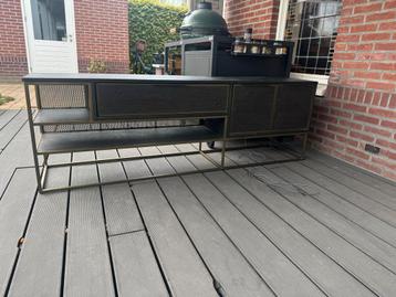 Henders & Hazel TV Meubel - Gebruikt beschikbaar voor biedingen