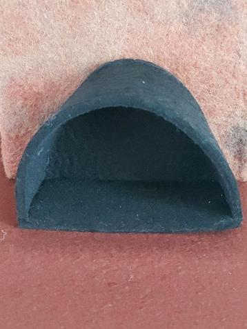 kerststal van wolvilt (1) beschikbaar voor biedingen