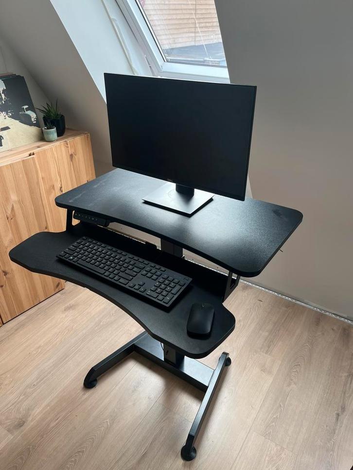 Electrisch zit-sta bureau Worktrainer zwart 80x62, Huis en Inrichting, Bureaus, Gebruikt, Bureau, Elektrisch, In hoogte verstelbaar