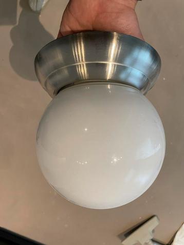 Ikea Lamp - Bolvormig beschikbaar voor biedingen