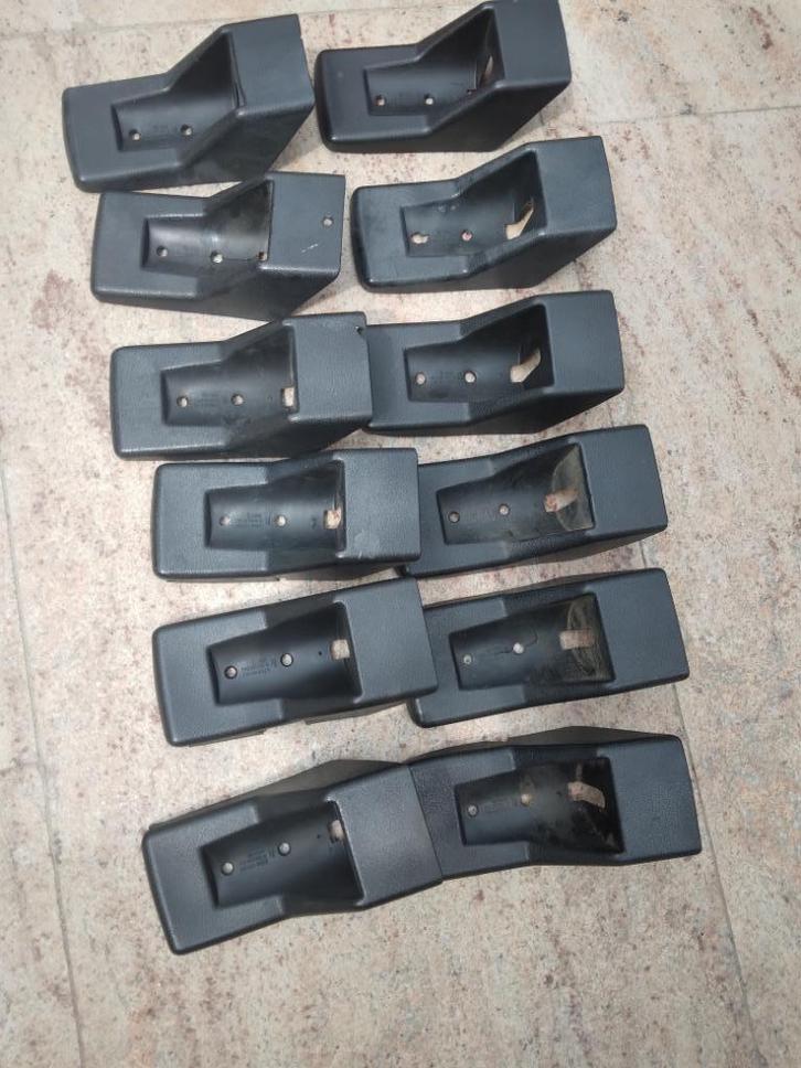 VW T3 Afdekkap ISRI Armleuning Pilotenstoel 255881081B, Caravans en Kamperen, Camper-accessoires, Gebruikt, Ophalen of Verzenden