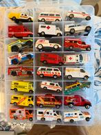 Diverse ambulances ca1/64, Ophalen of Verzenden, Zo goed als nieuw, Auto