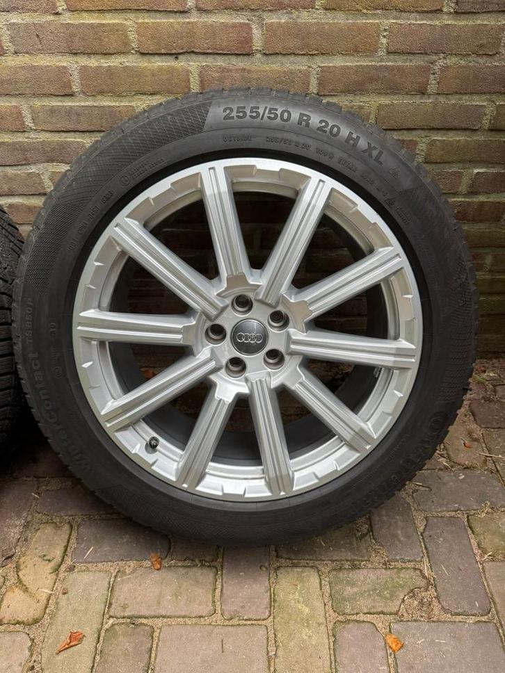 Originele AUDI Q7 winterset 20inch, Auto-onderdelen, Banden en Velgen, Banden en Velgen, Zomerbanden, 20 inch, 255 mm, Personenwagen