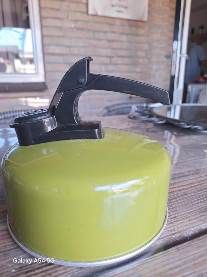 Groene Aluminium Fluitketel - Caravan/Camper/Tent, Caravans en Kamperen, Kampeeraccessoires, Gebruikt, Ophalen
