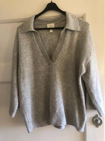 leuke en zachte lichtgrijze polotrui H&M mt S beschikbaar voor biedingen