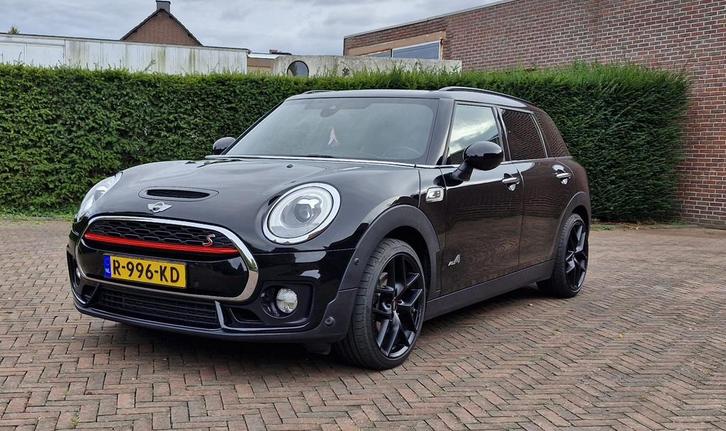 Mini Clubman 2.0 S Cooper AUT All4 2018 Zwart, Auto's, Mini, Particulier, Clubman, 4x4, ABS, Achteruitrijcamera, Airbags, Airconditioning