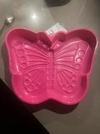 Bakform trein en vlinder, nieuw!, Ophalen of Verzenden, Nieuw, Taarten of Cupcakes, Bakvorm