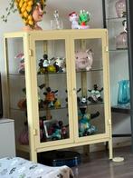Te koop gevraagt/ Chichi beeldjes, Huis en Inrichting, Kasten | Vitrinekasten, Ophalen, Zo goed als nieuw, 25 tot 50 cm, Minder dan 100 cm