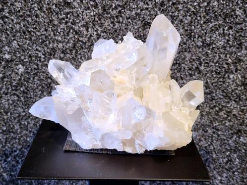 Bergkristal in diverse afmetingen voor een scherpe prijs., Verzamelen, Mineralen en Fossielen, Mineraal, Ophalen
