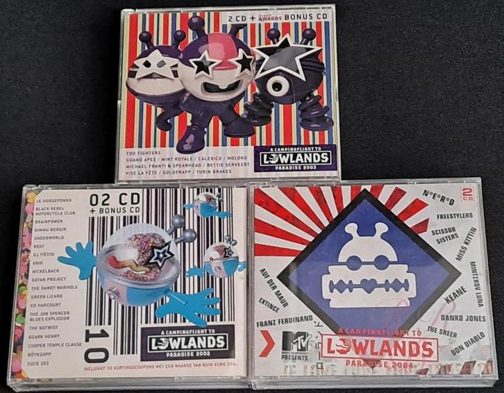 A Campingflight To Lowlands Paradise 2002, 2003 en 2004 8 cd, Cd's en Dvd's, Cd's | Verzamelalbums, Zo goed als nieuw, Pop, Ophalen of Verzenden