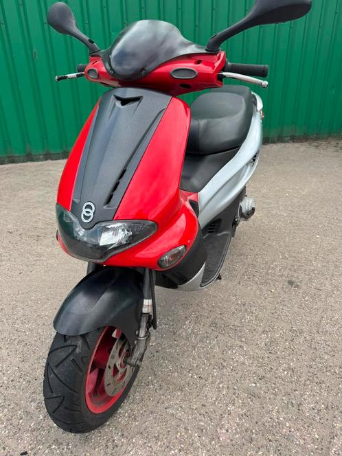 Gilera runner SP Pro 50cc | 2005 | Duitse papiere, Fietsen en Brommers, Scooters | Piaggio, Zo goed als nieuw, Overige modellen