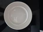 Wedgwood Edme serveerbord 32cm, Huis en Inrichting, Keuken | Servies, Ophalen of Verzenden, Zo goed als nieuw, Bord(en), Wedgwood
