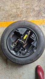 Reservewiel + krikset, Ophalen, Zo goed als nieuw