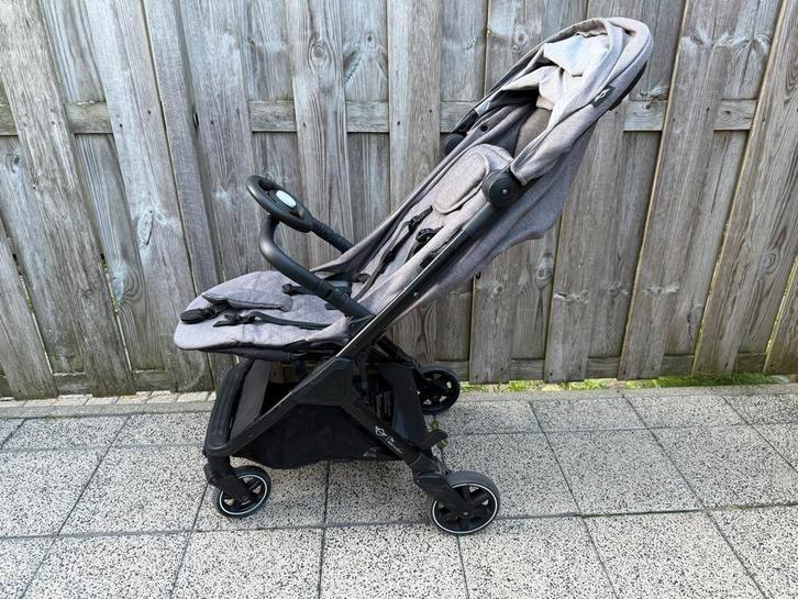Te koop Easywalker mini Inklapbare buggy met stuurtje., Kinderen en Baby's, Kinderwagens en Combinaties, Gebruikt, Kinderwagen