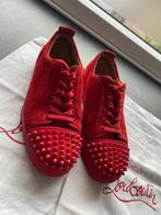 Christian Louboutin junior spikes red, Kleding | Heren, Schoenen, Christian Louboutin, Overige kleuren, Ophalen of Verzenden, Sneakers of Gympen