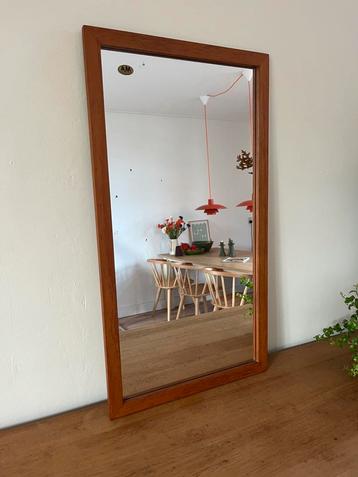 Vintage Deense teak spiegel beschikbaar voor biedingen