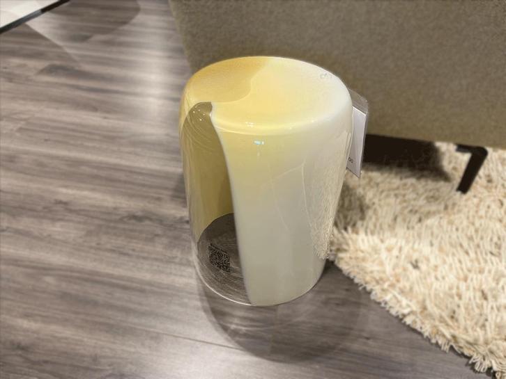 Leolux Klaar bijzettafel – showroommodel, Huis en Inrichting, Tafels | Bijzettafels, Zo goed als nieuw, Rond, 45 tot 60 cm, Minder dan 55 cm