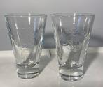 2 Schrobbelèr glazen met verzwaarde voet. Hoogte 11 cm., Verzamelen, Glas en Borrelglaasjes, Ophalen of Verzenden, Zo goed als nieuw
