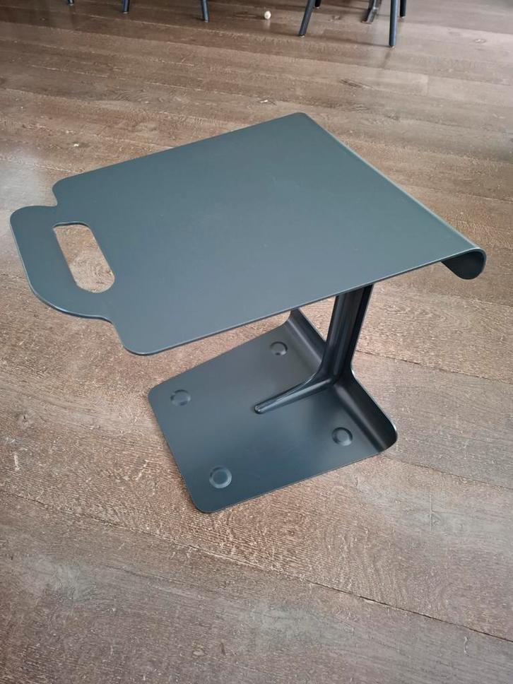 T.Tray Design on Stock bijzettafel, Huis en Inrichting, Tafels | Bijzettafels, Gebruikt, Rechthoekig, 45 tot 60 cm, Minder dan 55 cm