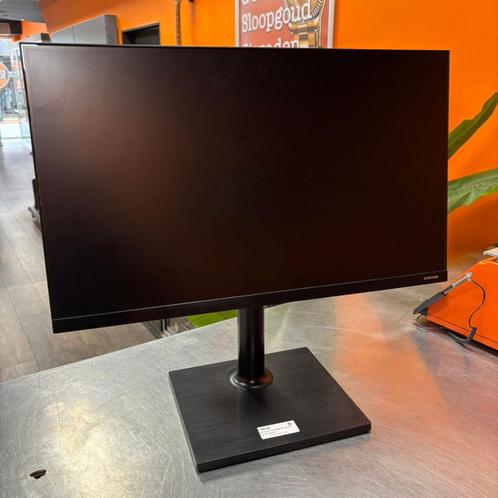 Samsung F24T450FQR 24 inch Full HD Monitor, Computers en Software, Monitoren, Zo goed als nieuw