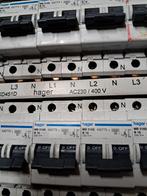 Hager automaten B16 A en C16A €10 per stuk, Doe-het-zelf en Verbouw, Ophalen of Verzenden, Gebruikt, Overige typen