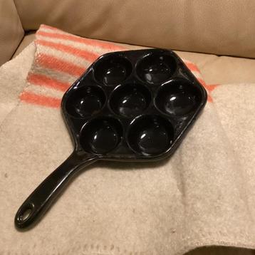 Poffertjes pan gietijzer inductie  beschikbaar voor biedingen