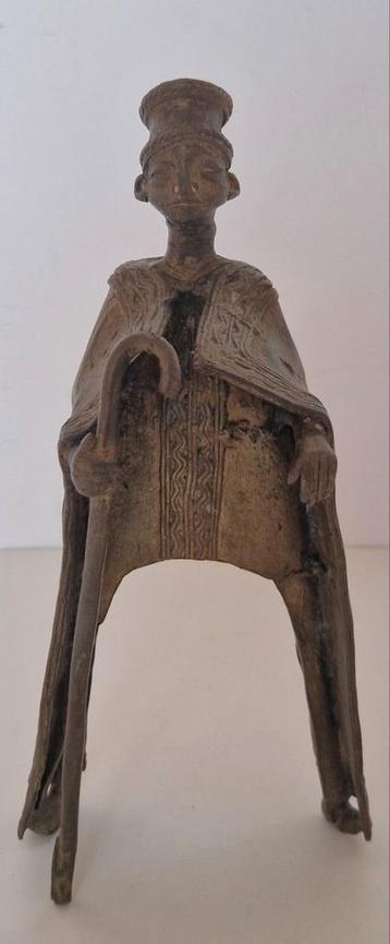 Uit inboedel: Apart bronzen beeld afrika,incl verzendenl  beschikbaar voor biedingen