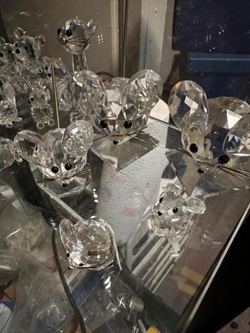 Swarovski beeltjes beschikbaar voor biedingen