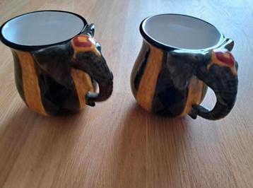 2 Olifant mokken nieuw beschikbaar voor biedingen