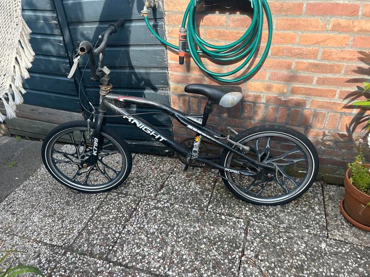 Knight BMX - Opknapper, Fietsen en Brommers, Fietsen | Crossfietsen en BMX, Gebruikt, 20 tot 24 inch, Staal, Stuur 360° draaibaar