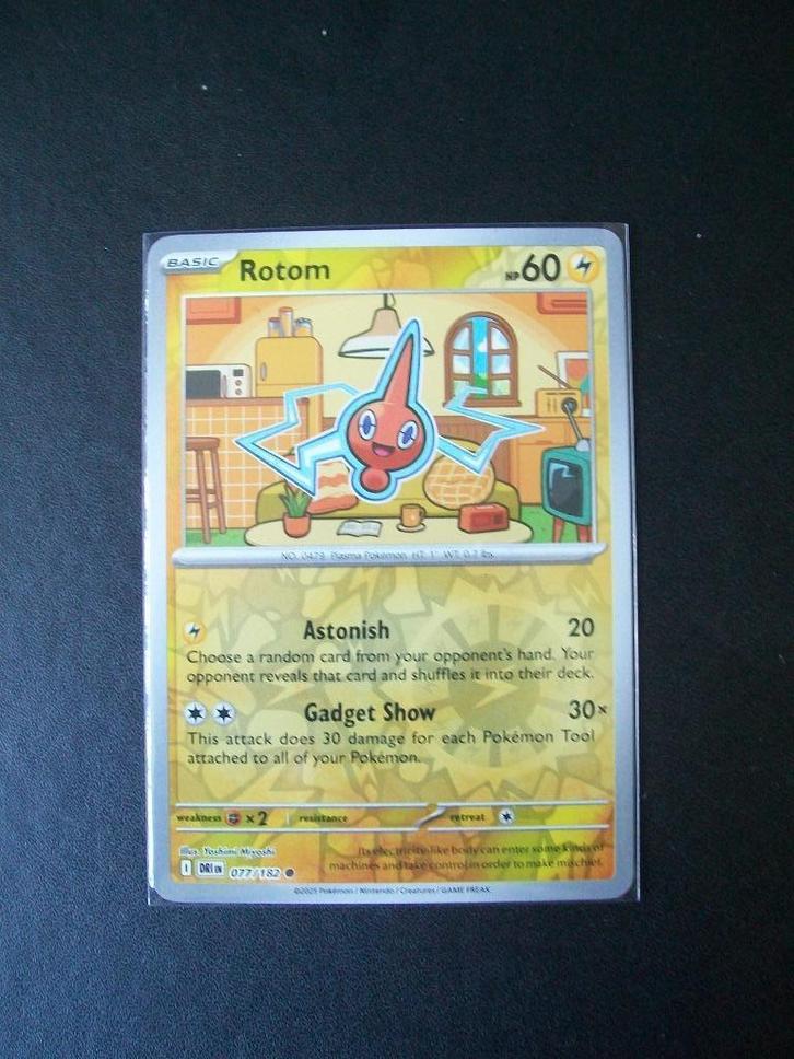 4803. Nieuwe Pokemon Kaart holofoil ROTOM HP 60 (077/182), Hobby en Vrije tijd, Verzamelkaartspellen | Pokémon, Nieuw, Losse kaart