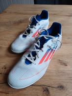 Adidas F50 Zaalschoenen - Maat 44.5 - Zo goed als nieuw, Kleding | Heren, Schoenen, Ophalen of Verzenden, Zo goed als nieuw, Adidas