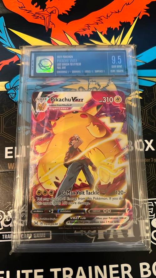 Pikachu VMAX TG17/TG30 UGS9.5 (Lost Origin), Hobby en Vrije tijd, Verzamelkaartspellen | Pokémon, Zo goed als nieuw, Losse kaart