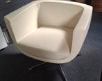 Design stoeltje perfecte staat., Huis en Inrichting, Fauteuils, Ophalen, Kunststof, Minder dan 75 cm, Zo goed als nieuw
