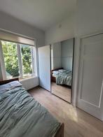 Witte hangkast met spiegeldeur, Huis en Inrichting, Kasten | Kledingkasten, Ophalen, 200 cm of meer, 150 tot 200 cm, Met hangruimte