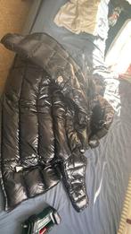 Moncler jas 1 op 1 nooit gedragen te klein, Kleding | Heren, Jassen | Winter, Ophalen, Zo goed als nieuw, Zwart